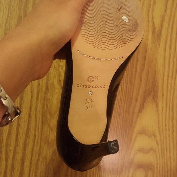 Heels. - Picture 2 of 3